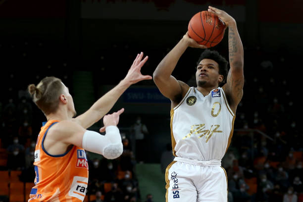 但主帅伊万 但主帅伊万