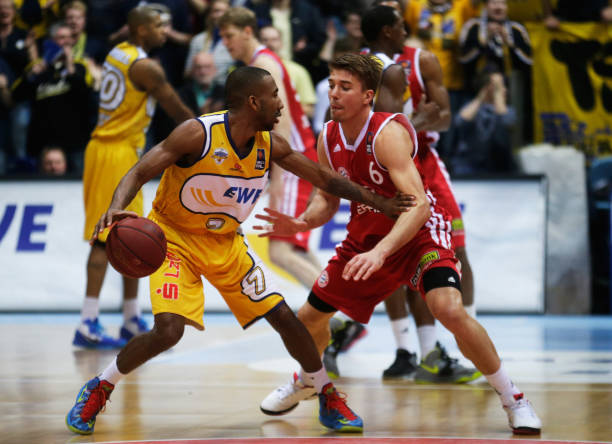 在山东与上 在山东与上