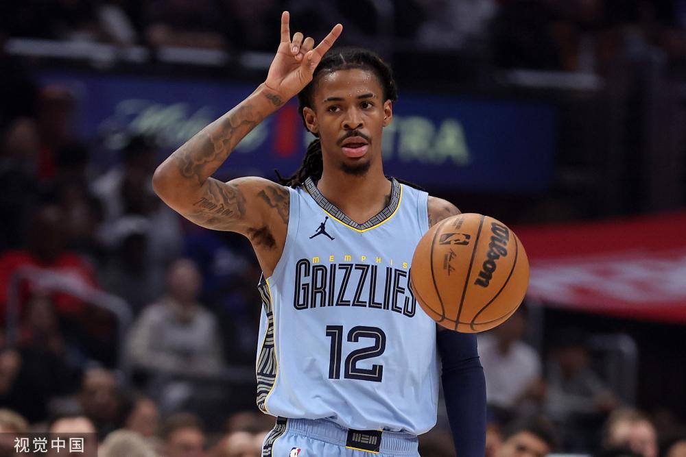 一人缺阵 一人缺阵