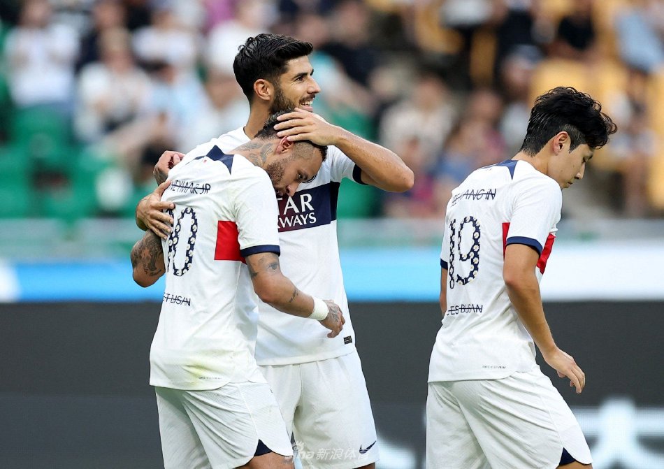 在这场比赛 在这场比赛