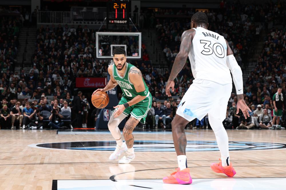 定占据首发 定占据首发