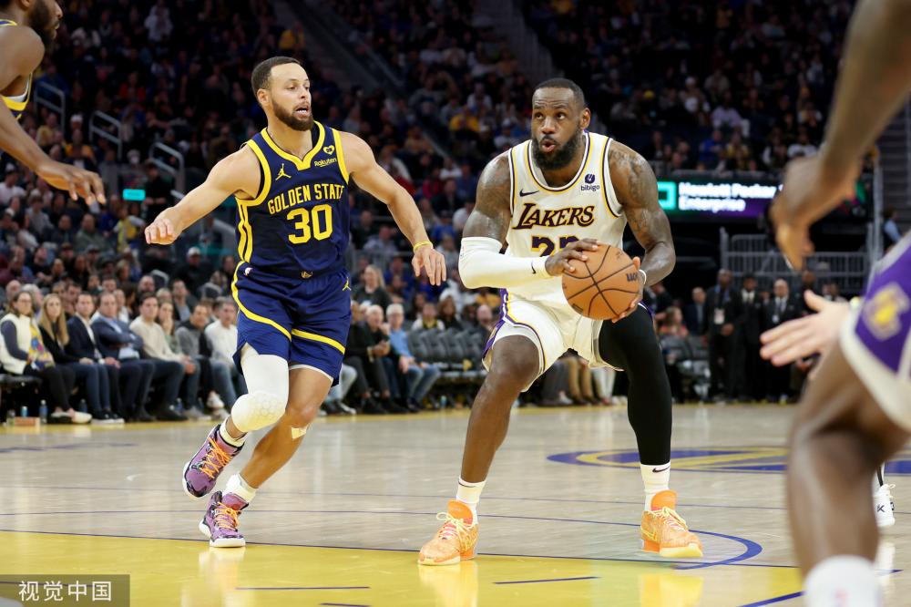 样威胁十足 样威胁十足