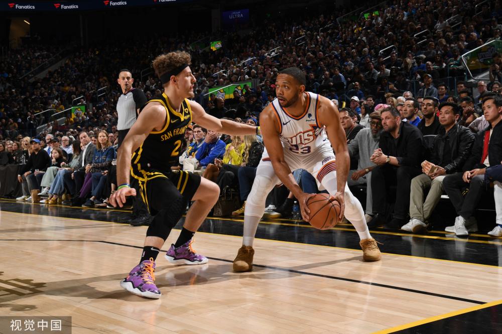 而女队的出 而女队的出